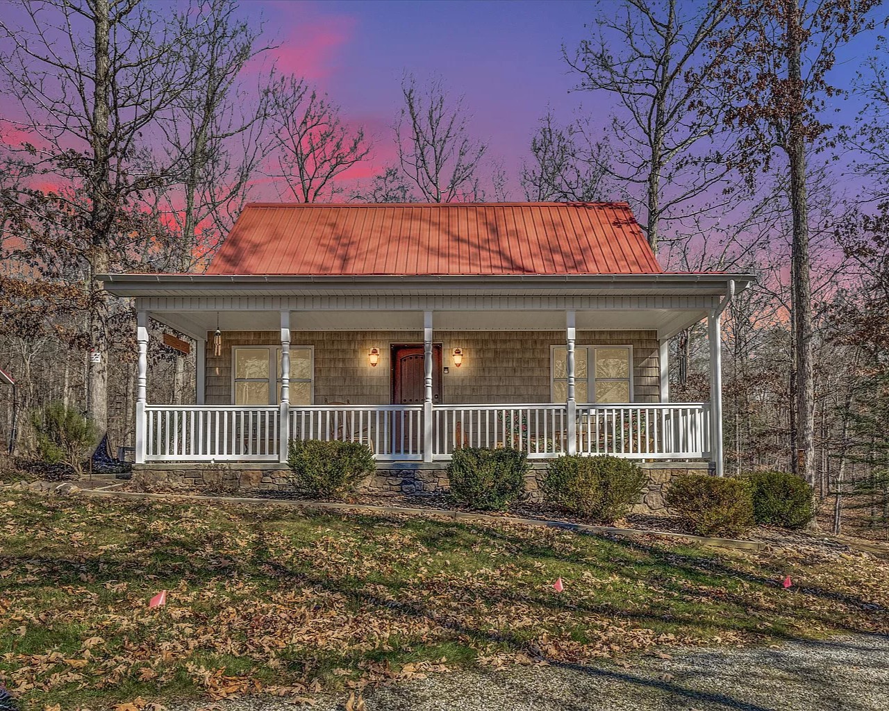 Cover Image for Beautiful Mountain Home on 18 Acres